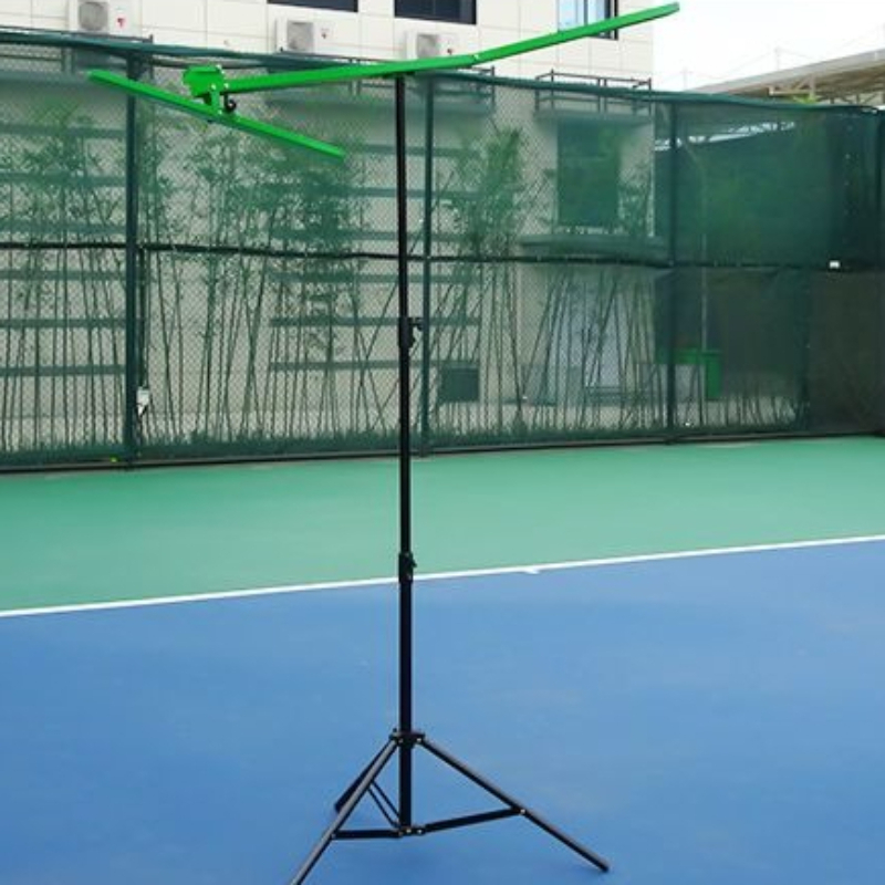 Sports Equipment Tennis - Maszyna do serwowania piłek tenisowych Gravity